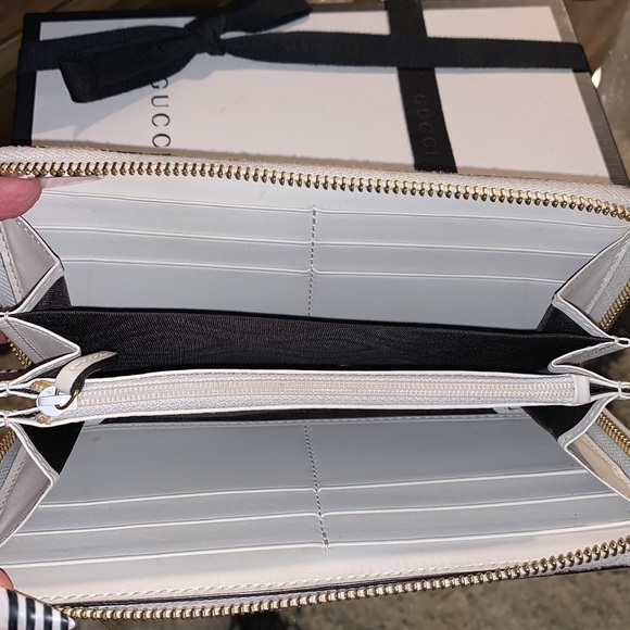 Gucci Sylvie wallet with embroidery - Picture 5 of 6